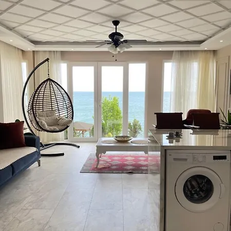 My White Residance דירה טראבזון